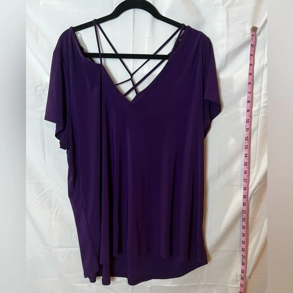 Women’s Eggplant Color Top with Criss-Cross Decal 2X
